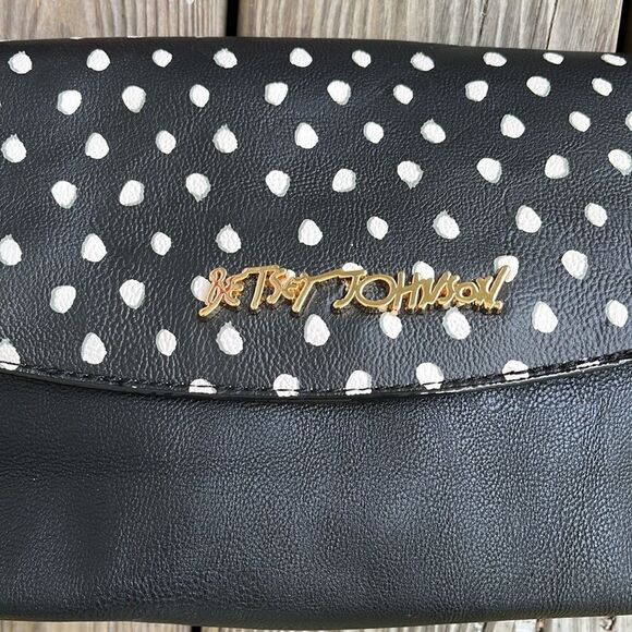 Betsey Johnson shoulder bag 12”x7”x13” - Picture 3 of 8